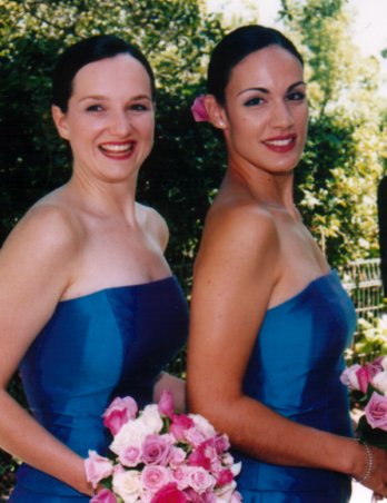 blue_bridesmaids_1.jpg (35986 bytes)