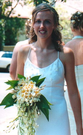 roseville_flowers1.jpg (32208 bytes)